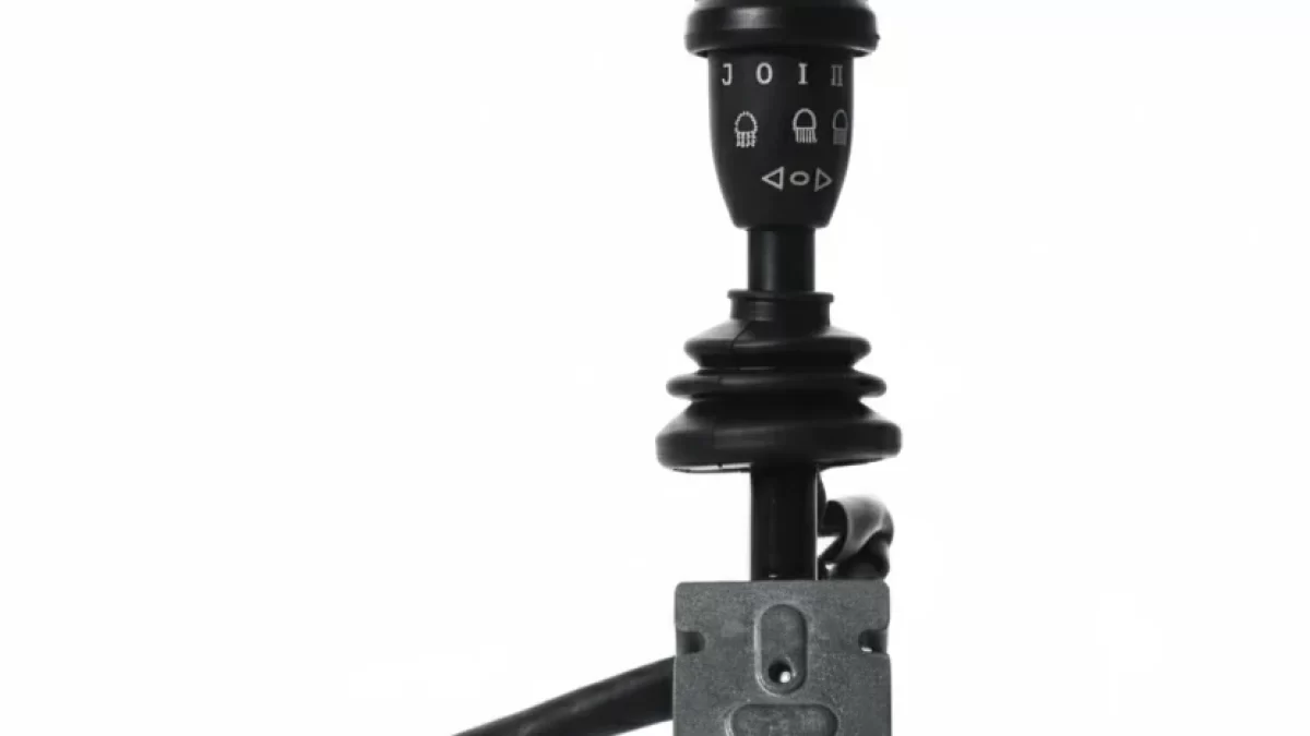 JCB Part Number: 701/80296 SWITCH FORWARD & REVERSE LH - Robot India