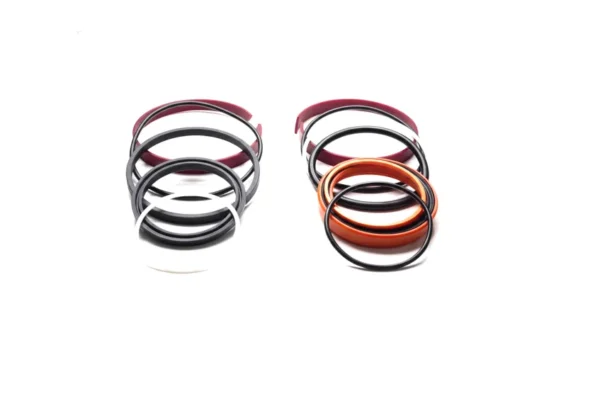 JCB Part Number: 550/42855 SEAL KIT; BKT