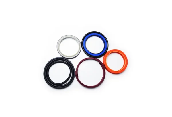 JCB Part Number: 332/Y8994 SEAL KIT