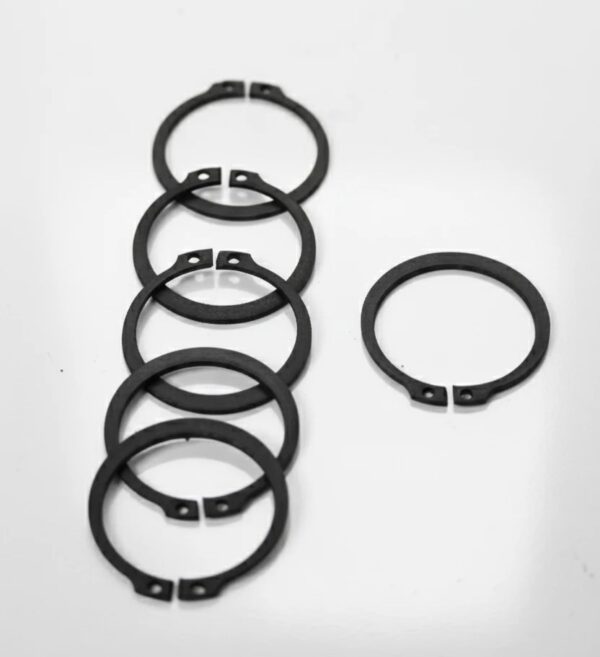 JCB Part Number: 821/00216 CIRCLIP